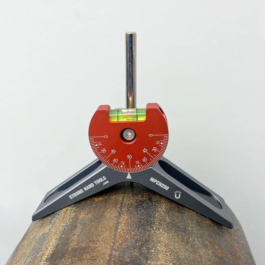 Sada magnetické centrovací hlavy a ustavovacího kolíku pro trubky