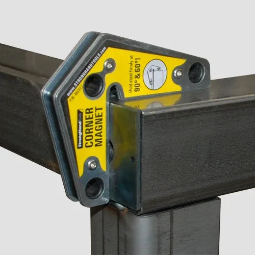 Rohové magnety