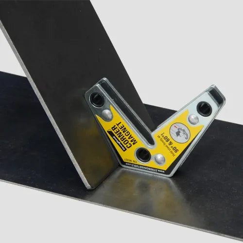 Rohové magnety