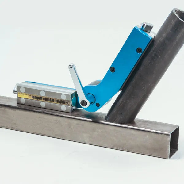Nastavitelný magnetický úhelník Adjust-O™